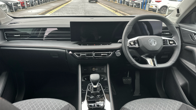 MG HS 1.5 T-GDI Hybrid+ SE 5dr Auto Hybrid Hatchback